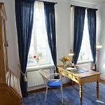 Warnemuende Fewo Galerie Apartment