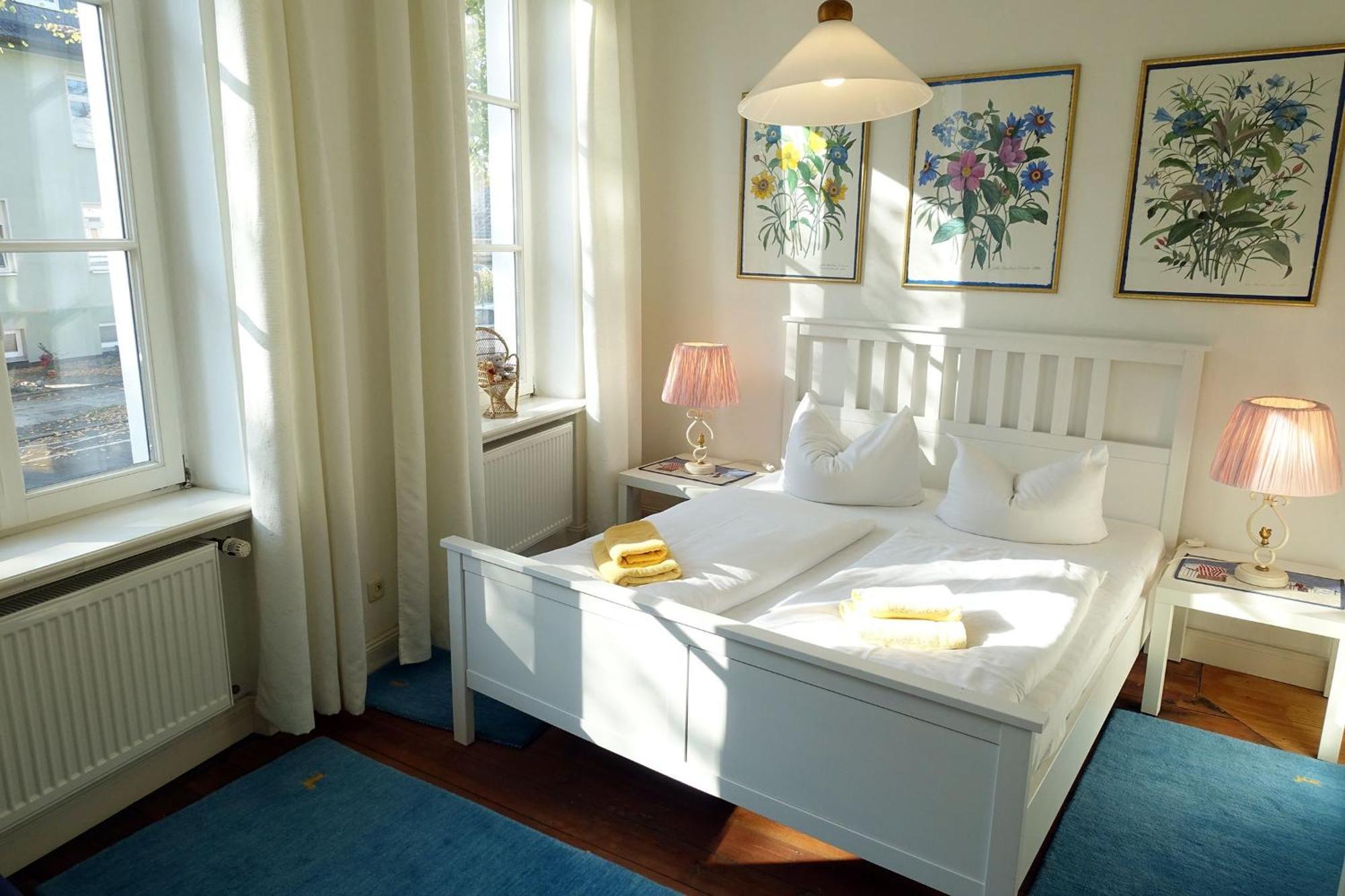 Warnemuende Galerie Apartment *